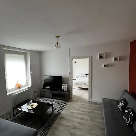 شقة Appartement Au 1 Er Etage Cote Jardin